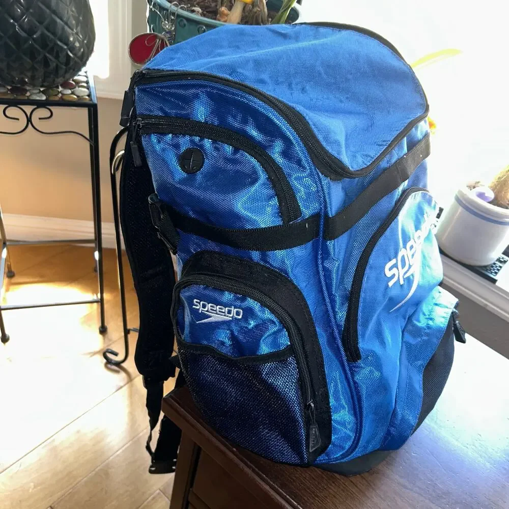 Speedo Teamster 35L backpack for swimmers wet compartment for storing gear